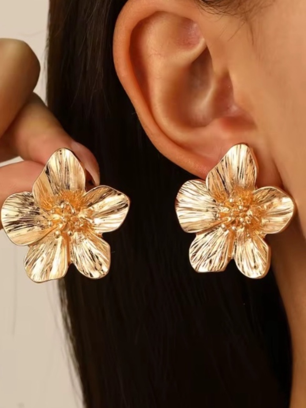Stainless Steel Flower Stud Earrings for Women in Gold